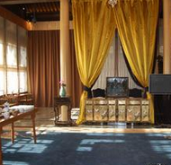 高級(jí)會(huì)所藏身故宮旁"寺廟"？