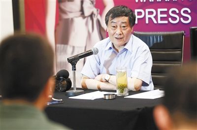 宗慶后:網(wǎng)商替代不了零售業(yè) 娃哈哈將開(kāi)設(shè)百家商場(chǎng)