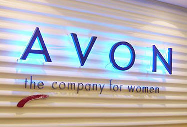 【雅芳】全球裁員1500人 退出韓國和越南市場