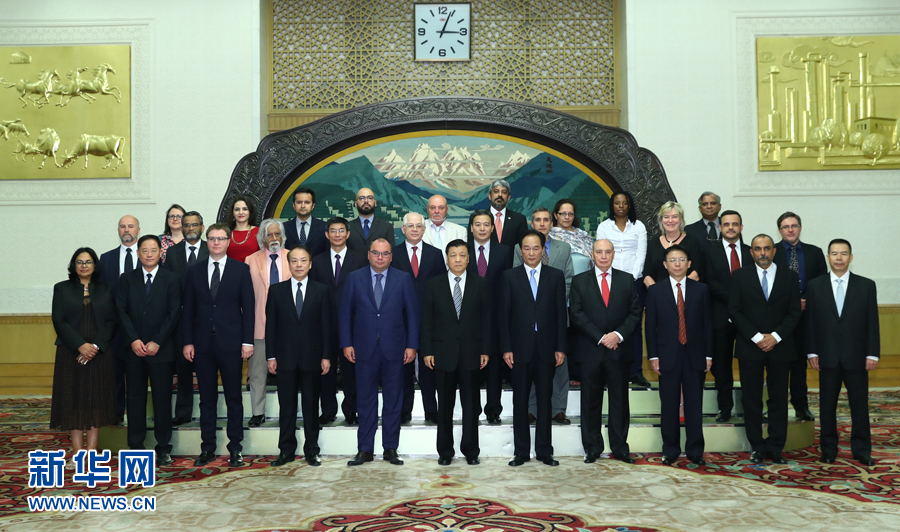 6月7日，中共中央政治局常委、中央書記處書記劉云山在北京會見金磚國家媒體高端論壇的媒體代表。新華社記者 謝環(huán)馳 攝