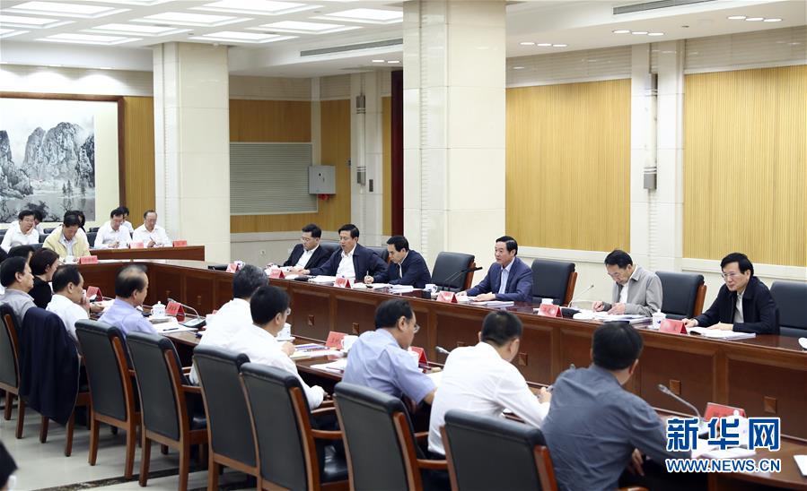 9月21日，中宣部在北京召開中央媒體駐外機構外宣工作座談會。中共中央政治局委員、中央書記處書記、中宣部部長劉奇葆出席座談會并講話。新華社記者 謝環馳 攝 