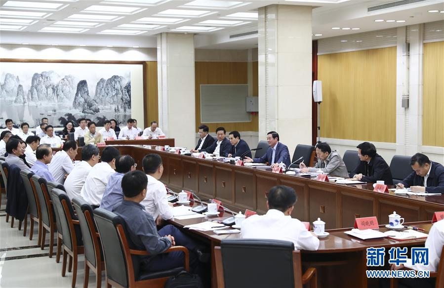 9月21日，中宣部在北京召開中央媒體駐外機構外宣工作座談會。中共中央政治局委員、中央書記處書記、中宣部部長劉奇葆出席座談會并講話。新華社記者 謝環馳 攝 