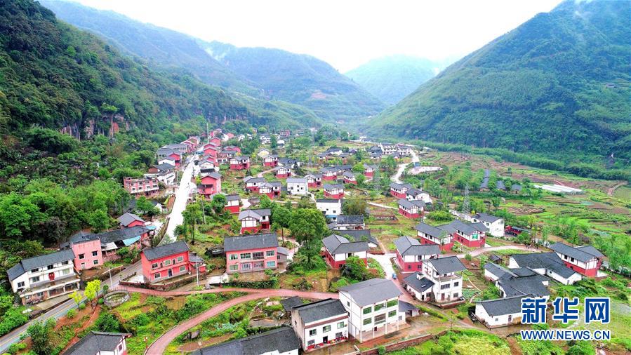 （新華全媒頭條&middot;圖文互動(dòng)）（4）赤水：別了，貧困！