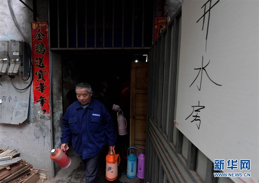 （圖片故事）（4）寒冬里暖暖的&ldquo;三毛錢&rdquo;