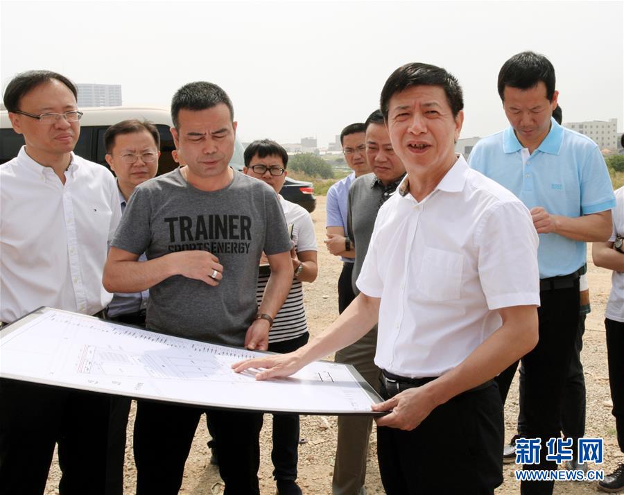 （新時代擔(dān)當(dāng)作為典型風(fēng)采&middot;圖文互動）（2）晉江市委書記劉文儒：讓&ldquo;閩南晉江&rdquo;成為&ldquo;世界晉江&rdquo;