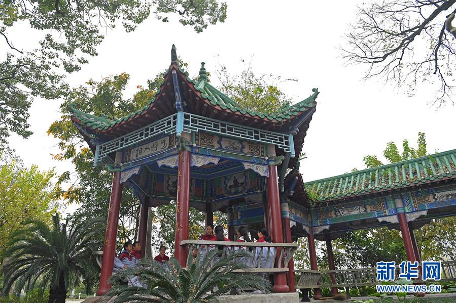 （慶祝改革開放40周年基層行&middot;學校篇&middot;圖文互動）（8）白鷺洲中學40年:書院教育的時代探索