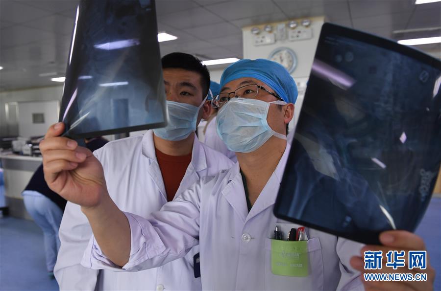 （新華全媒頭條&middot;響水化工廠爆炸事故&middot;圖文互動）（6）為了617個生命的賽跑&mdash;&mdash;江蘇響水爆炸事故傷員救治一線實錄