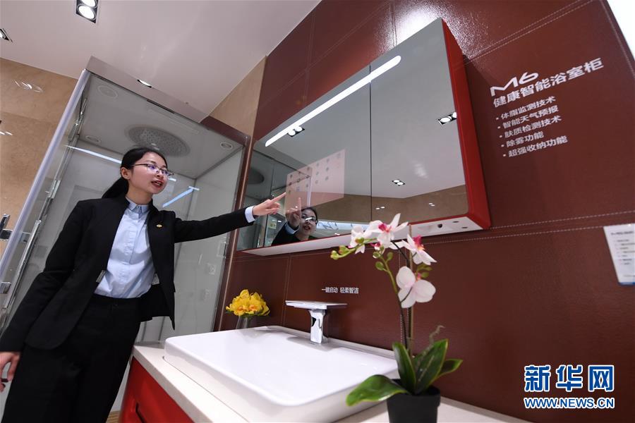 （在習近平新時代中國特色社會主義思想指引下&mdash;&mdash;新時代新作為新篇章&middot;圖文互動）（3）國際范兒&middot;科技范兒&middot;綠色范兒&mdash;&mdash;傳統制造業嶄露&ldquo;新面孔&rdquo;