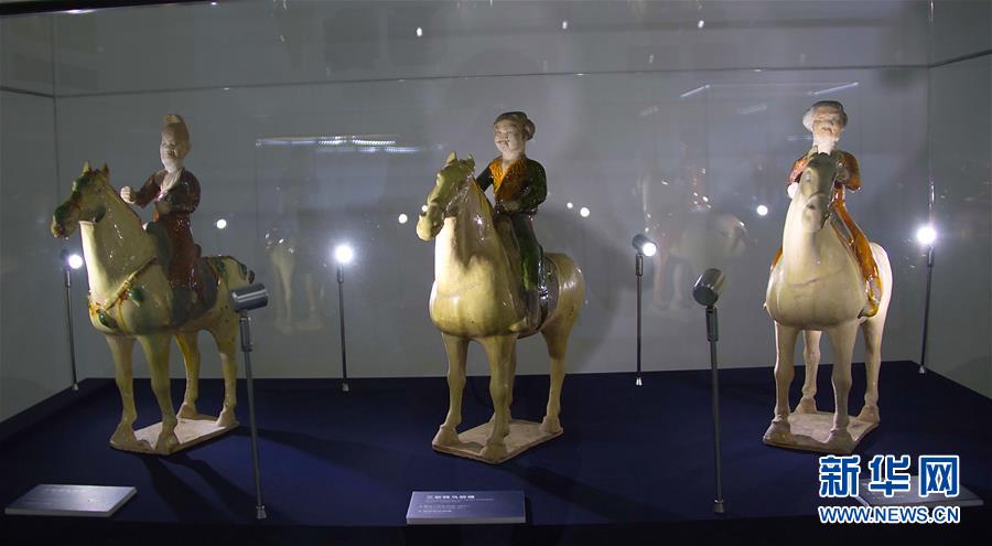 （XHDW&middot;圖文互動）（1）唐定遠將軍安菩夫婦墓出土文物特展亮相塔什干