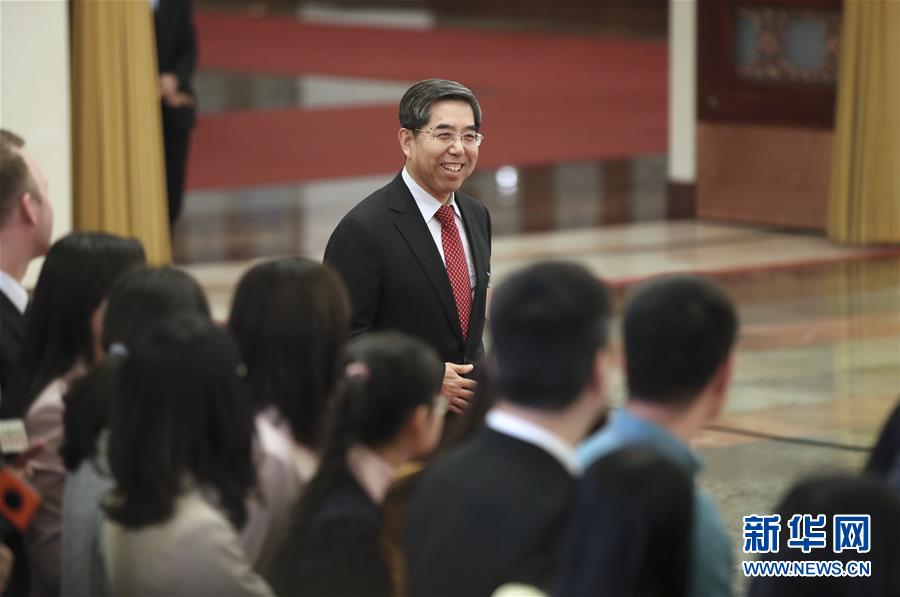 （兩會(huì)&middot;面對(duì)面）（9）采訪部長(zhǎng)