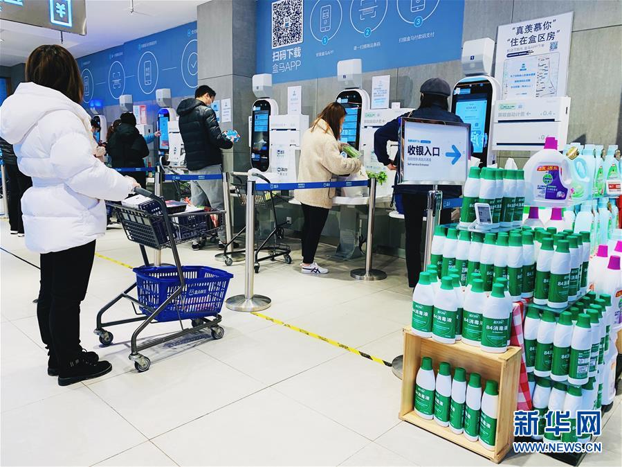 （圖文互動）（2）吃粉擼串，商圈&ldquo;打卡&rdquo;，動車出廠&mdash;&mdash;湖南&ldquo;標簽&rdquo;復(fù)蘇記