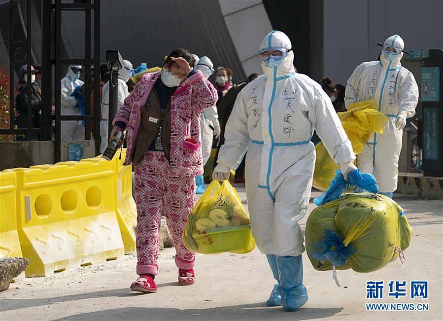 （新華全媒頭條&middot;圖文互動）（7）一鼓作氣，不勝不休！&mdash;&mdash;寫在疫情防控阻擊戰的關鍵時刻