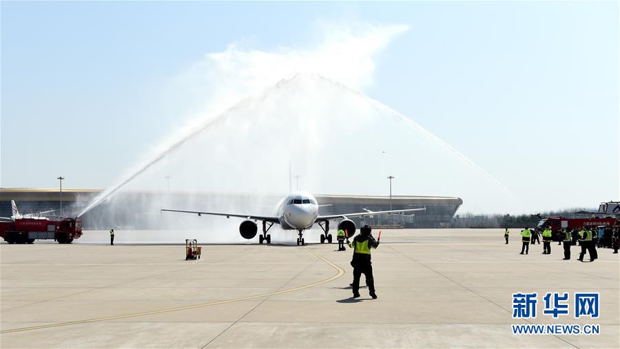 （新華全媒頭條&middot;圖文互動）（14）最美逆行者，武漢永遠記得你！&mdash;&mdash;首批援鄂醫(yī)療隊返程紀實