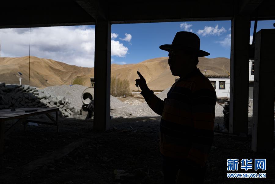 （圖文互動）（6）老農多吉和他的珠峰&ldquo;牛頭旅館&rdquo;