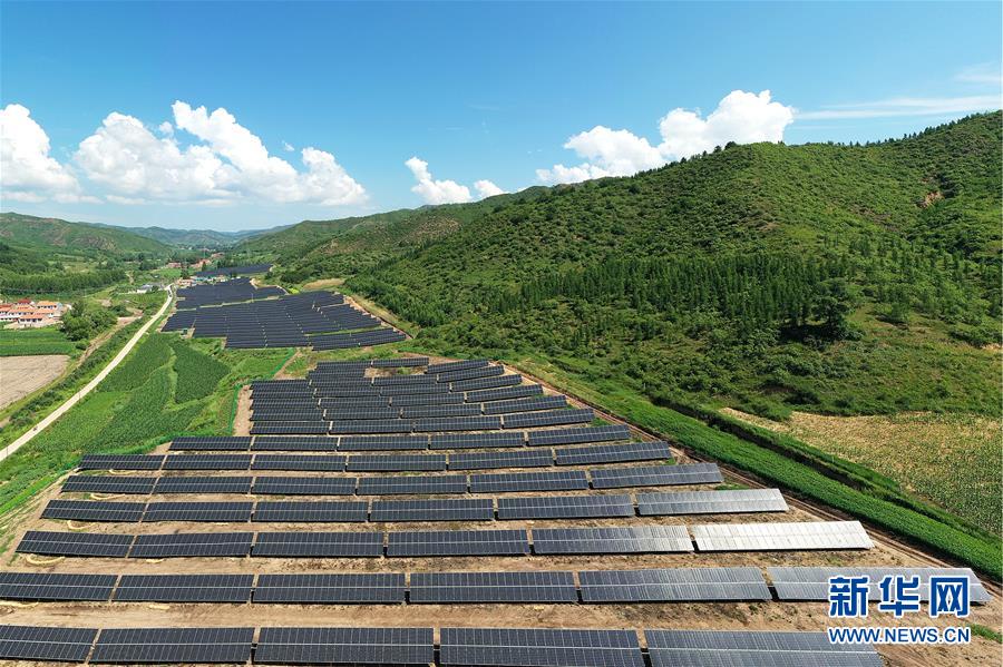 （決戰決勝脫貧攻堅&middot;圖文互動）（3）石頭縫里&ldquo;種太陽&rdquo;