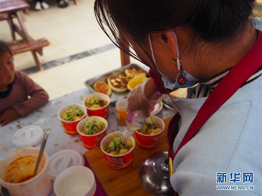 （決戰(zhàn)決勝脫貧攻堅(jiān)&middot;圖文互動）（1）德吉村里找幸福