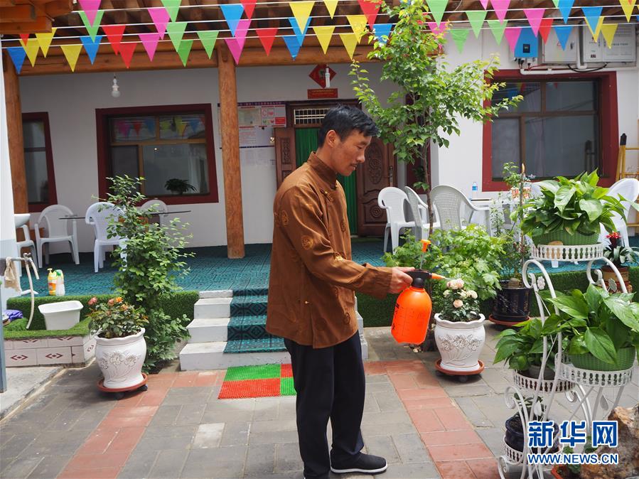 （決戰(zhàn)決勝脫貧攻堅(jiān)&middot;圖文互動）（2）德吉村里找幸福