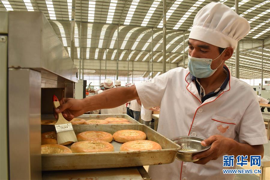 （決戰決勝脫貧攻堅&middot;圖文互動）（3）新疆喀什：馕產業助脫貧