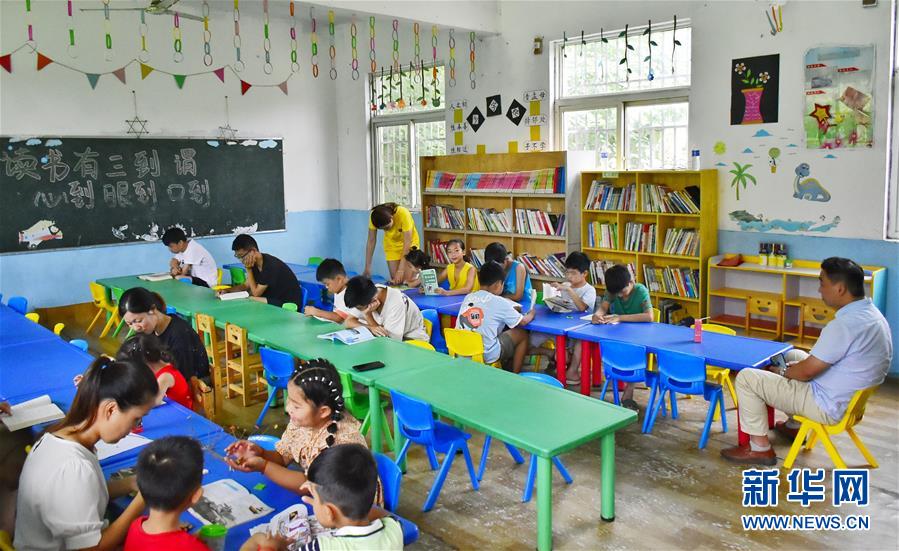 （特別的暑期生活&middot;圖文互動）（3）文體活動豐富河南農村孩子暑期生活