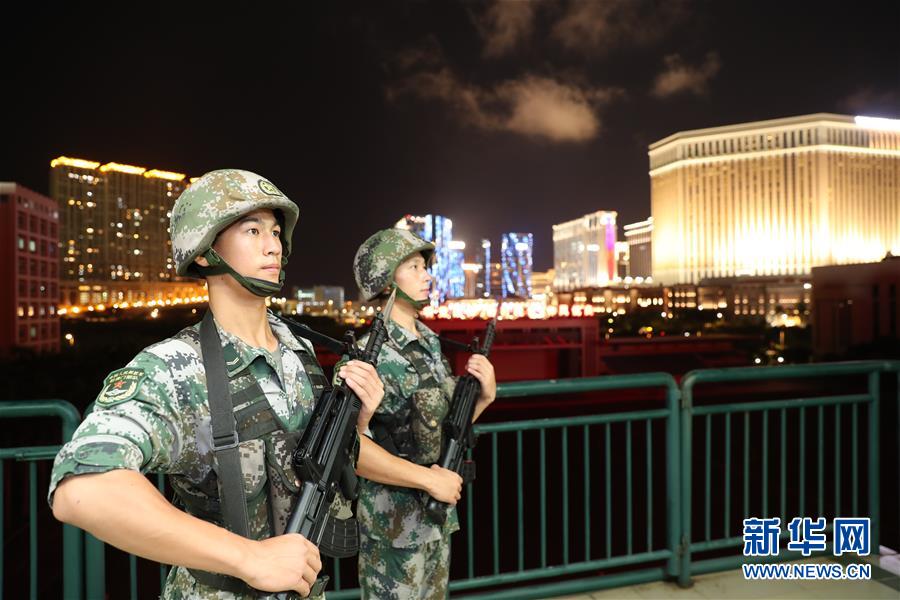 （在習(xí)近平強(qiáng)軍思想指引下&middot;我們?cè)趹?zhàn)位報(bào)告&middot;圖文互動(dòng)）（1）駐澳門部隊(duì)：濠江之畔，最可愛的人