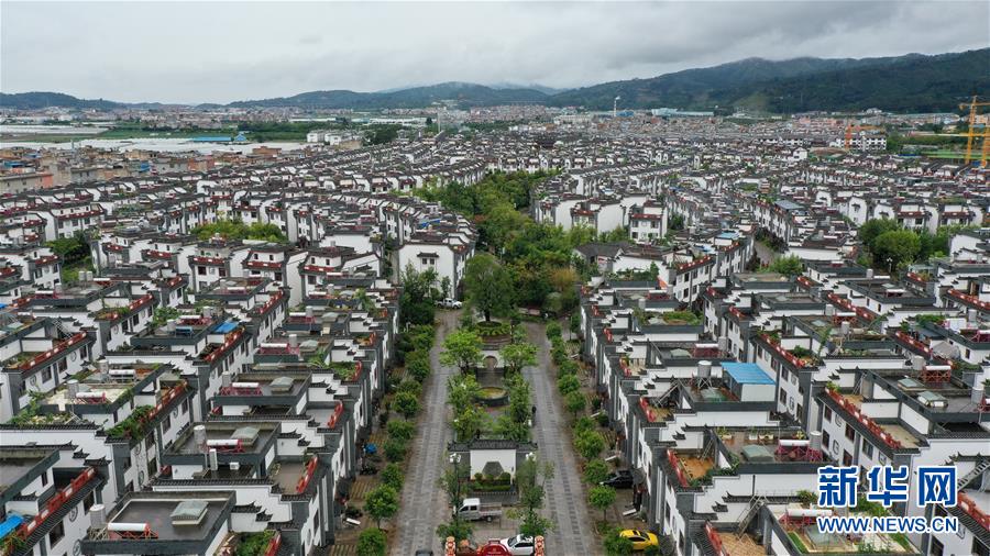 （走向我們的小康生活&middot;圖文互動）（1）&ldquo;云南第一村&rdquo;，共同富裕為什么能？