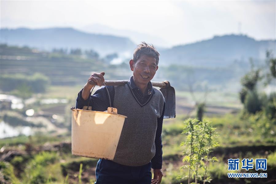 （新華全媒頭條&middot;決戰決勝脫貧攻堅&middot;督戰未摘帽貧困縣&middot;圖文互動）（11）脫貧的歌聲&mdash;&mdash;云南直過民族和人口較少民族共入新時代
