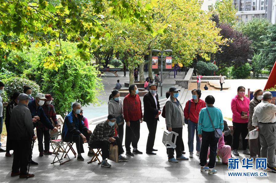 （社會）（3）青島核酸檢測采樣超300萬份 未發現新的陽性樣本