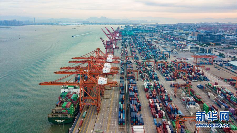 （在習(xí)近平新時(shí)代中國特色社會(huì)主義思想指引下&mdash;&mdash;新時(shí)代新作為新篇章&middot;習(xí)近平總書記關(guān)切事&middot;圖文互動(dòng)）（5）我家大門常打開&mdash;&mdash;經(jīng)濟(jì)特區(qū)全方位對外開放故事