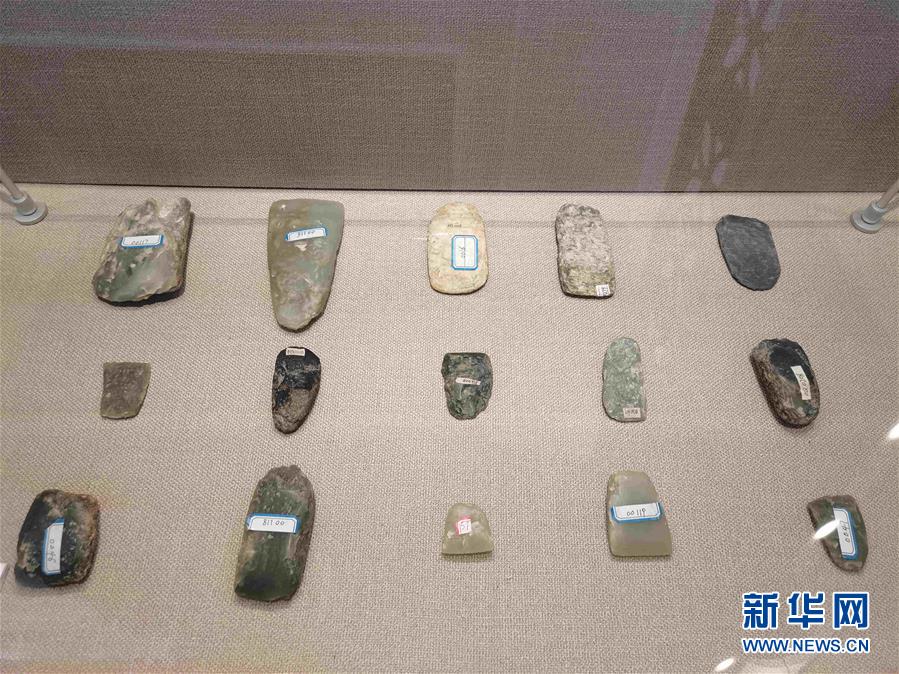 （文化視點&middot;聽文物講故事&middot;圖文互動）（3）豪橫！古人扛著玉斧在羅布泊打獵