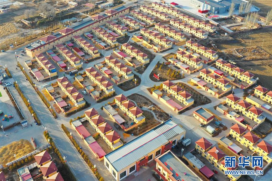 （全面建成小康社會&ldquo;百城千縣萬村調研行&rdquo;&middot;圖文互動）（3）&ldquo;麻煩村&rdquo;變形記&mdash;&mdash;內蒙古白青堯村的多彩生活