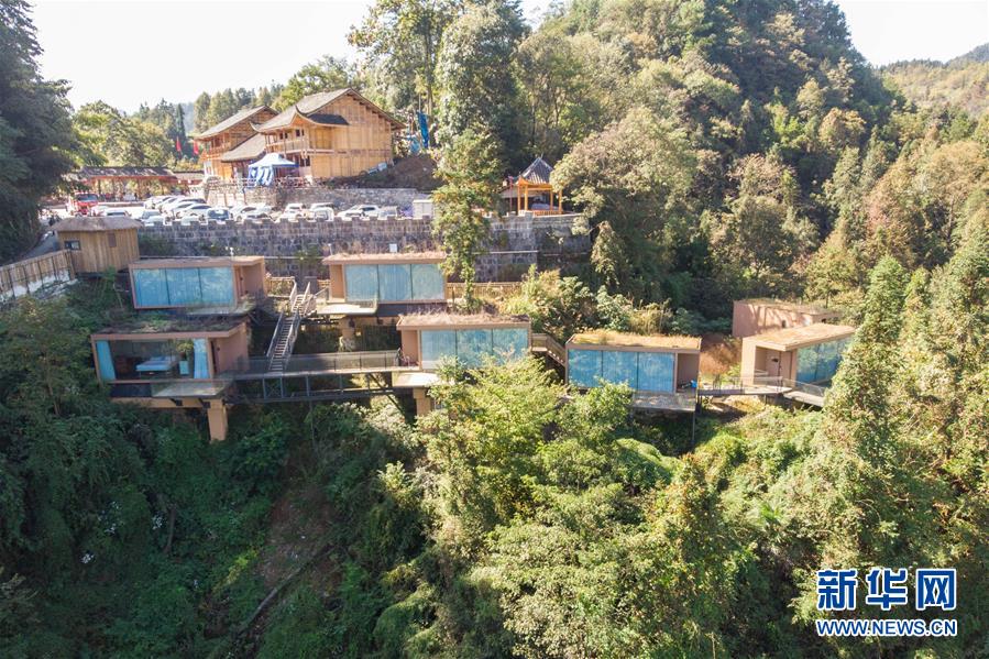 （在習(xí)近平新時(shí)代中國特色社會主義思想指引下&mdash;&mdash;新時(shí)代新作為新篇章&middot;總書記關(guān)切脫貧事&middot;圖文互動(dòng)）（3）精準(zhǔn)扶貧：提速脫貧奔小康