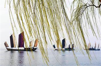 春回大地景如畫