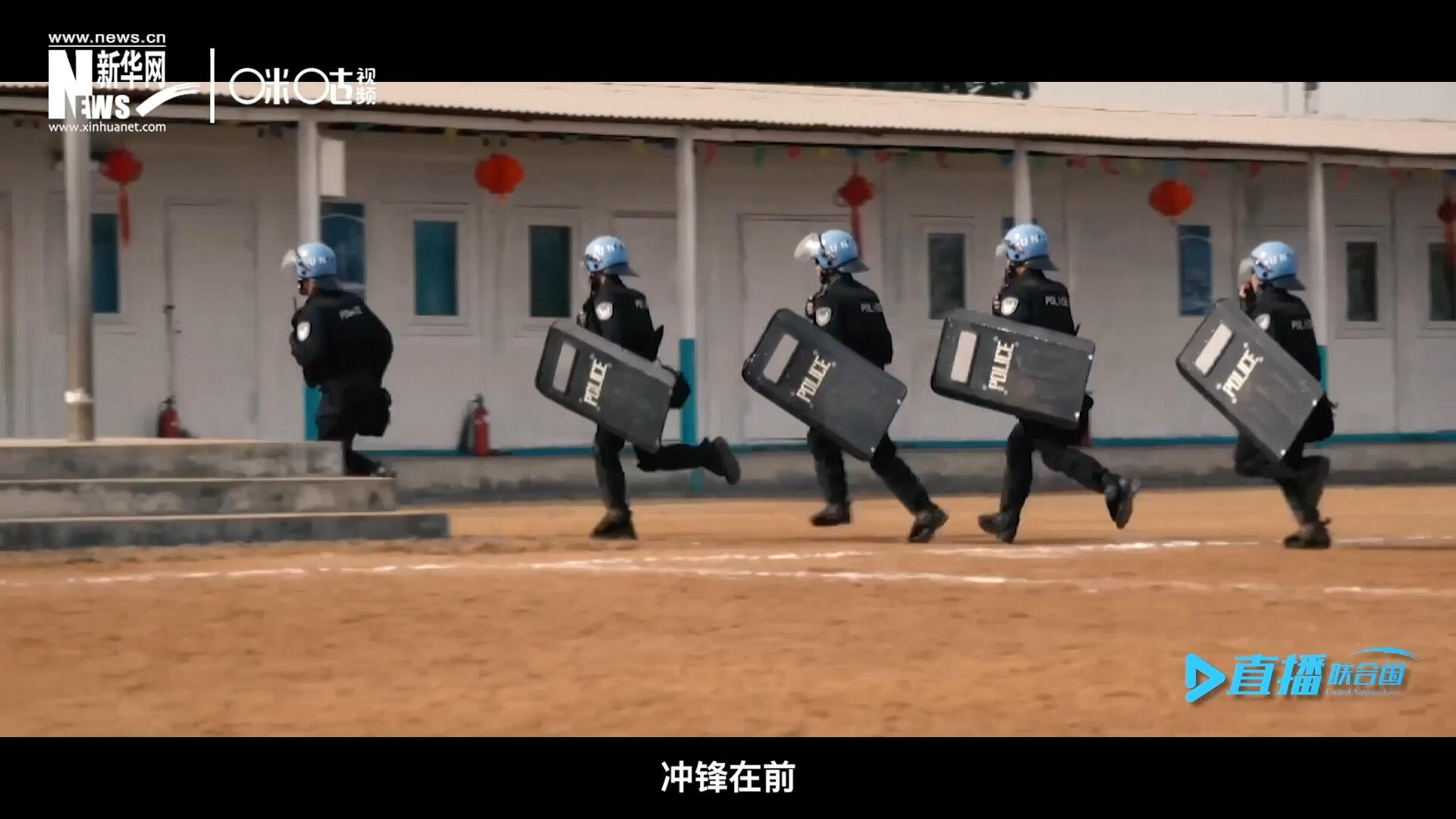 有這樣一支隊伍，他們不畏艱險，沖鋒在前，頭戴藍盔，為和平而戰，他們的名字叫做聯合國維和部隊。