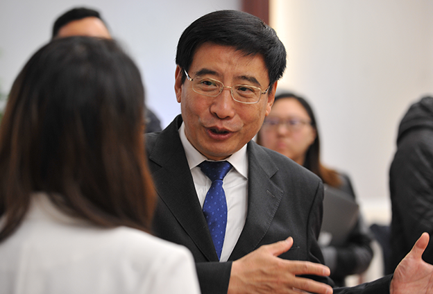 進一步打破電信、軍工領域民營企業準入障礙