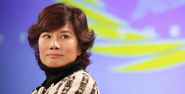 格力集團董事長董明珠&mdash;&mdash;始終堅持走專業(yè)化的發(fā)展道路，通過自主創(chuàng)新的核心科技，在制冷領域不斷謀求縱深發(fā)展；始終堅持為用戶提供節(jié)能、環(huán)保和舒適的產(chǎn)品，不斷改變?nèi)藗兊纳罘绞剑纳迫祟惖纳姝h(huán)境，創(chuàng)造真正的社會價值。