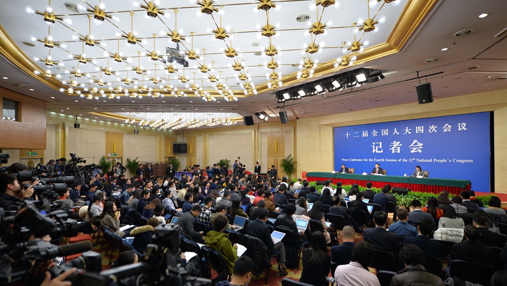 回放：環保部長陳吉寧就&ldquo;加強生態環境保護&rdquo;答記者問