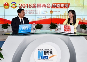 林峰?；卮鹬鞒秩颂釂?wèn)