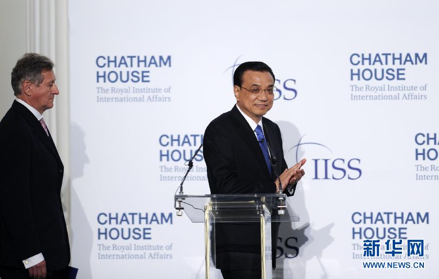 6月18日，國務院總理李克強在倫敦金融城市長官邸面向英國皇家國際問題研究所和國際戰略研究所兩大智庫發表題為《共建包容發展的美好世界》的演講。新華社記者 張鐸 攝