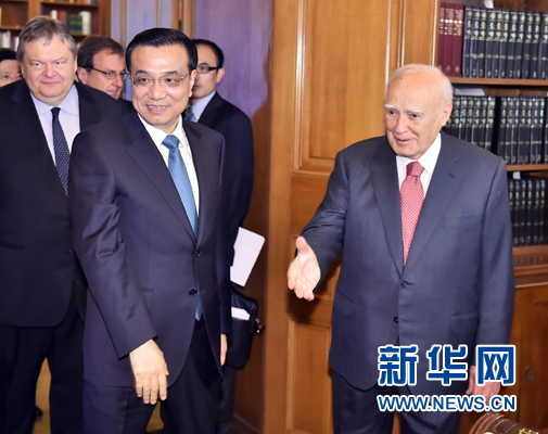 6月20日，國(guó)務(wù)院總理李克強(qiáng)在雅典總統(tǒng)府會(huì)見希臘總統(tǒng)帕普利亞斯。新華社記者 李濤 攝