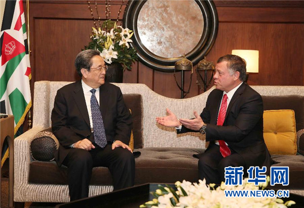11月9日，正在約旦進(jìn)行正式友好訪問的全國政協(xié)主席俞正聲在安曼會見約旦國王阿卜杜拉二世。 新華社記者 劉衛(wèi)兵 攝 