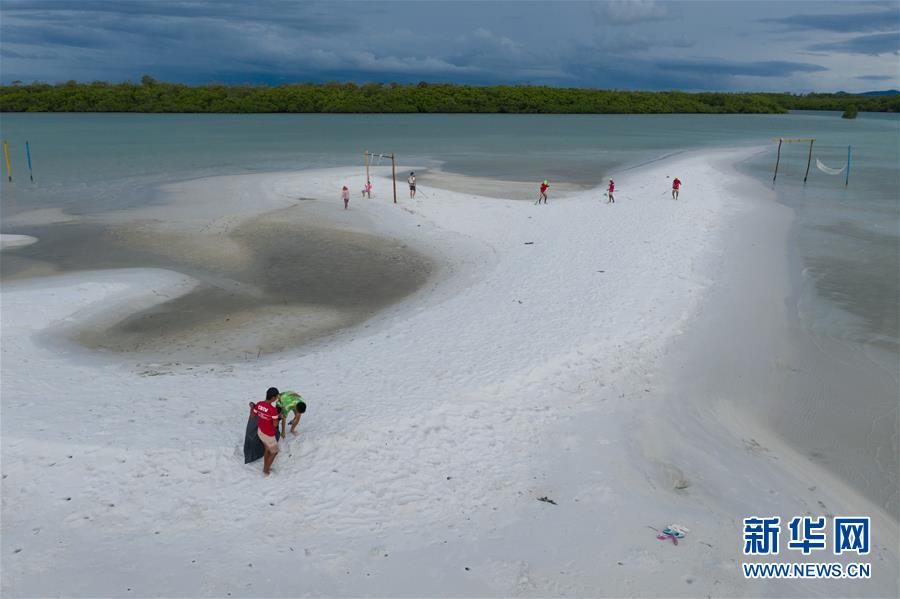 （國(guó)際&middot;海外中國(guó)人追夢(mèng)故事）（7）李嘉文：我在印尼當(dāng)&ldquo;島主&rdquo;