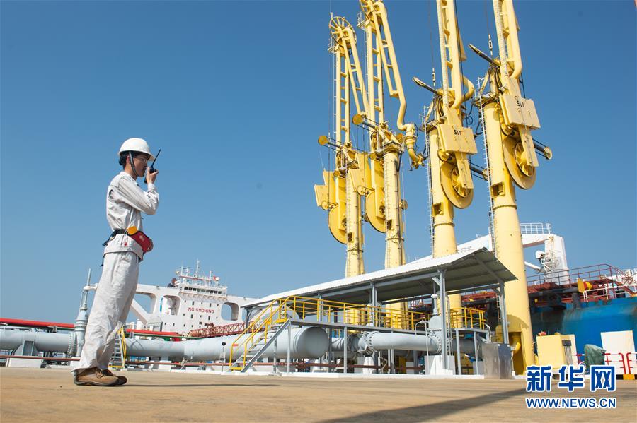 （習近平出訪配合稿&middot;圖文互動）（5）通訊：為了中緬油氣管道的安全平穩運行