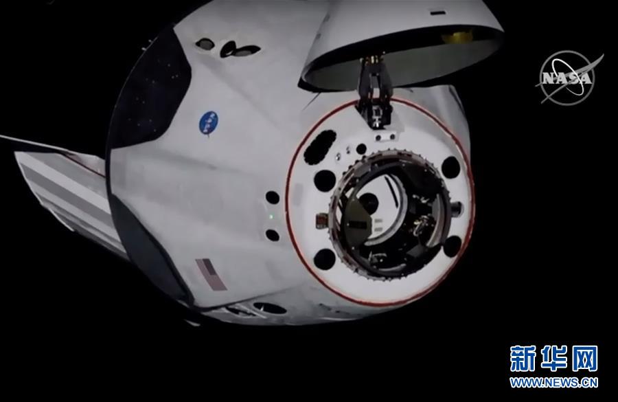 （國際）（4）美國&ldquo;龍&rdquo;飛船與空間站對(duì)接