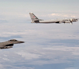 俄緣何對北約&ldquo;秀肌肉&rdquo;？