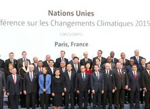 習近平出席氣候變化巴黎大會、訪問津巴布韋和南非并主持中非合作論壇峰會（2015.11.29-2015.12.5）