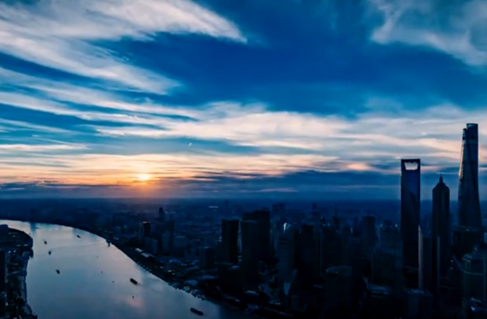 這一刻，瞰上海