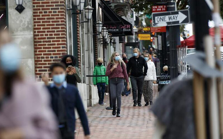 【微視頻】科學(xué)被&ldquo;捂上嘴&rdquo;？美國疫情應(yīng)對持續(xù)遭批！