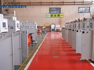 某新能源汽車動(dòng)力電池企業(yè)出口用36臺(tái)水冷機(jī)組發(fā)貨視頻